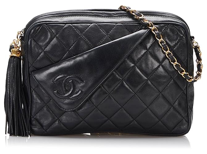 Chanel Black CC gesteppte Umhängetasche mit Quaste Schwarz Leder  ref.833005