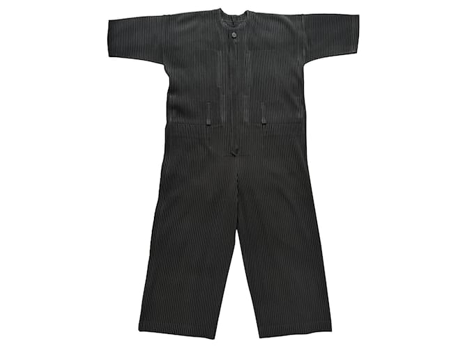 Homme Plissé Black jumpsuit