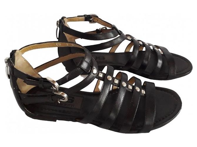 Sandali Cesare Paciotti in pelle nera Nero