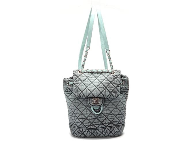 Mochila Chanel Matelassé Denimpression en denim en excelente estado Verde Juan  ref.833958