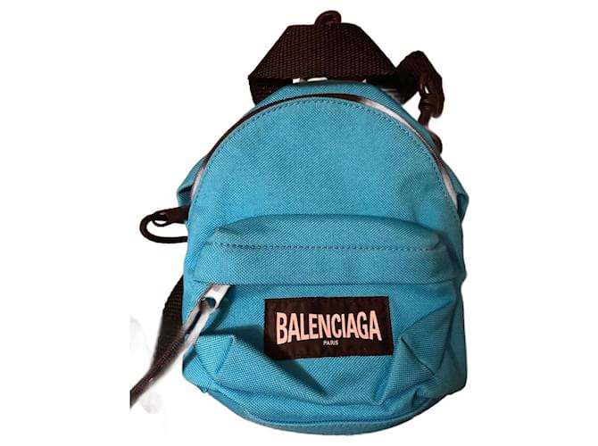 Air Hobo Balenciaga Clutch bags Blue Acrylic  ref.834684