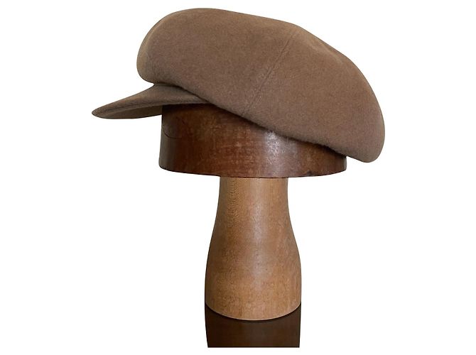 Hermès Kaschmirmütze Beige