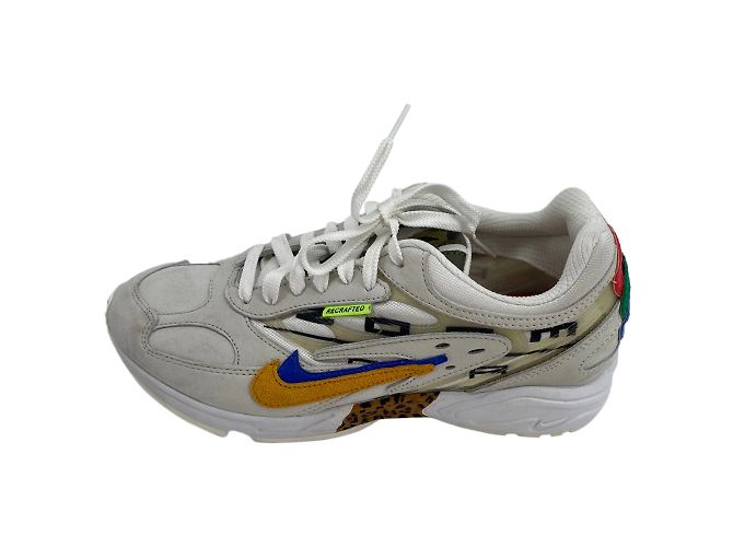 NIKE Baskets T.UE 42.5 chiffon Gris