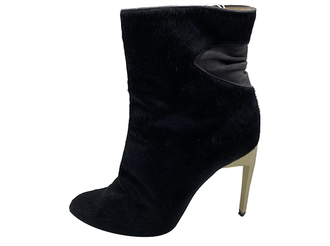 Autre Marque BETTINA VERMILLON  Ankle boots T.EU 38.5 Pony-style calfskin Black  ref.838264