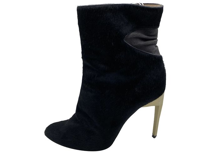 Autre Marque BETTINA VERMILLON Ankle boot T.eu 38.5 Couro de bezerro estilo pônei Preto