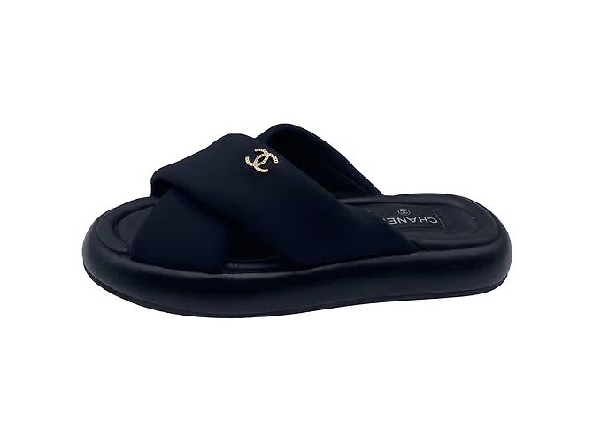 CHANEL  Mules & clogs T.eu 39 cloth Black