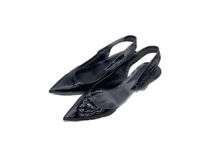 Céline CELINE  Sandals T.eu 38 Patent leather Black  ref.838700