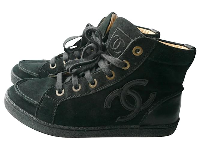 CHANEL Chanel T logo black suede high-top sneakers38 IT very good condition Leather Deerskin  ref.839829