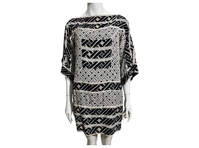 Diane Von Furstenberg DvF Pallavi Seidenkleid mit Kimonoärmeln Schwarz Mehrfarben