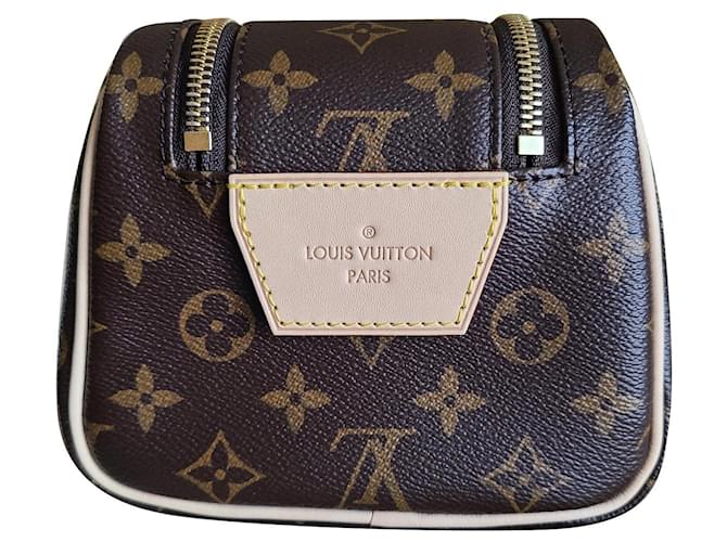 Louis Vuitton Monogram Dopp Kit - Brown Travel, Accessories