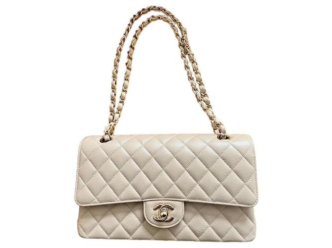 Chanel TIMELESS Bege Couro  ref.841107