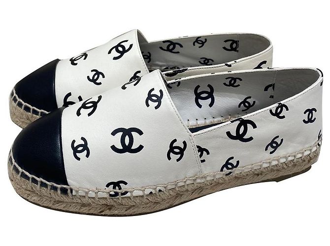 Chanel Espadrilles Weiß Leder