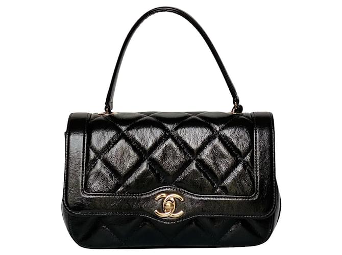Chanel small Diana bag Black Patent leather ref.841839 - Joli Closet