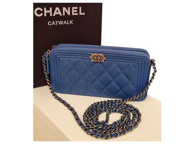 Wallet On Chain Zip foderata Chanel Boy WOC Blu