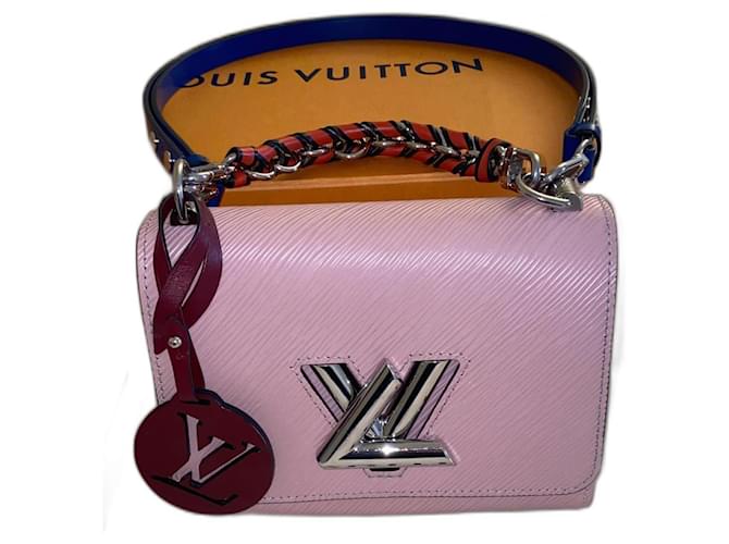 Louis Vuitton Sac TWIST LV tressé valeur 3900€ Cuir Rose ref.843286 - Joli  Closet