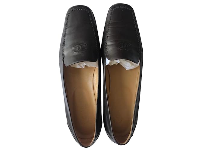 Chanel CC Leather Loafers Dark brown ref.843996 - Joli Closet