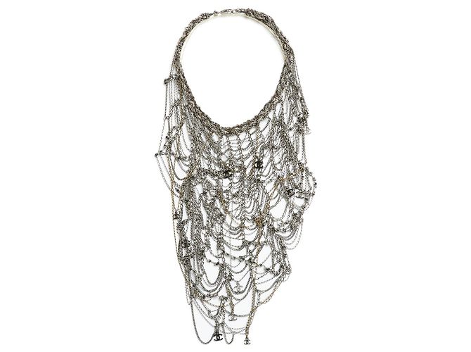 Chanel 11COFRE DE COLLAR DE CADENA P MAXI Plata