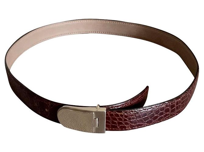 Autre Marque Cinturón burdeos en cocodrilo T.85-90