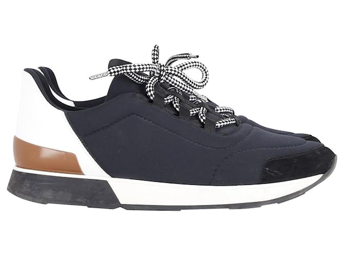 Miles deals sneaker hermes