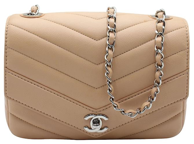 Chanel Nude Chevron Flap Bag with Silver Hardware Flesh ref.846486 - Joli  Closet