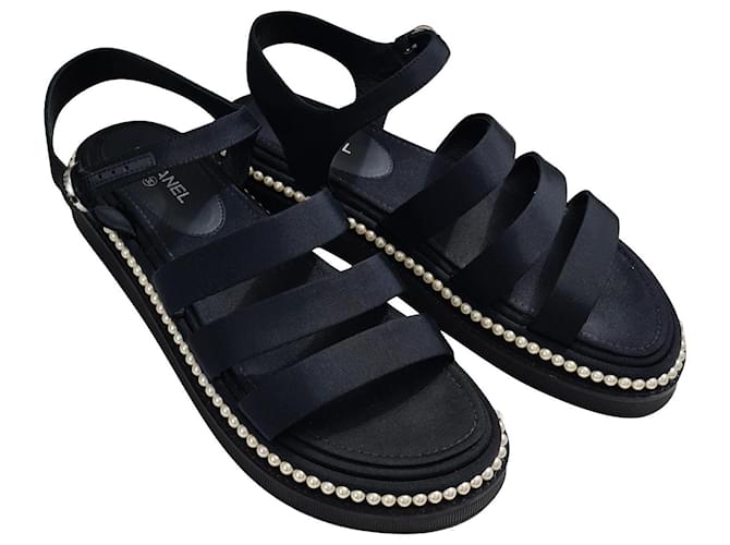 Chanel Sandals Black Cloth ref.848313 - Joli Closet