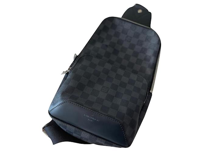 Louis Vuitton Gray checkerboard sling bag Dark grey Patent leather  ref.848633
