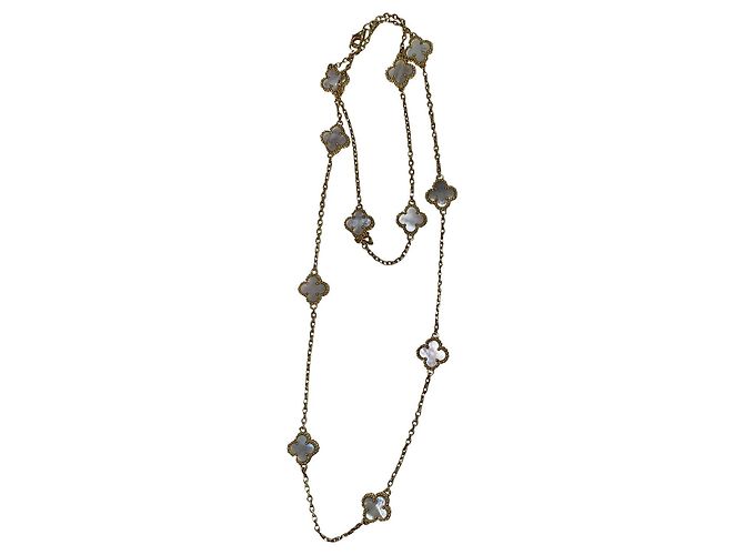 Van Cleef & Arpels Collana lunga Alhambra 11 modelli in oro giallo