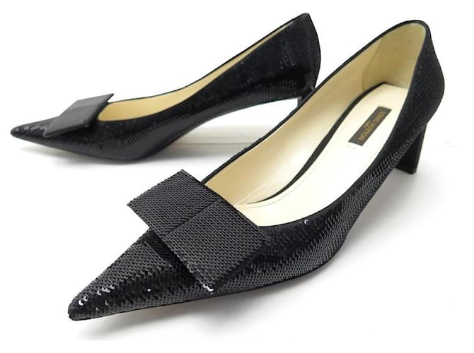 Louis Vuitton Womens Flats, Black, 38.5