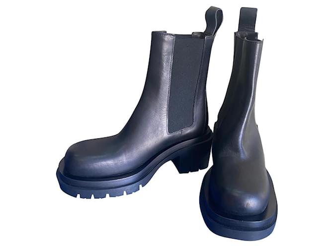 Bottega Veneta Lug boots Nero Pelle  ref.849771