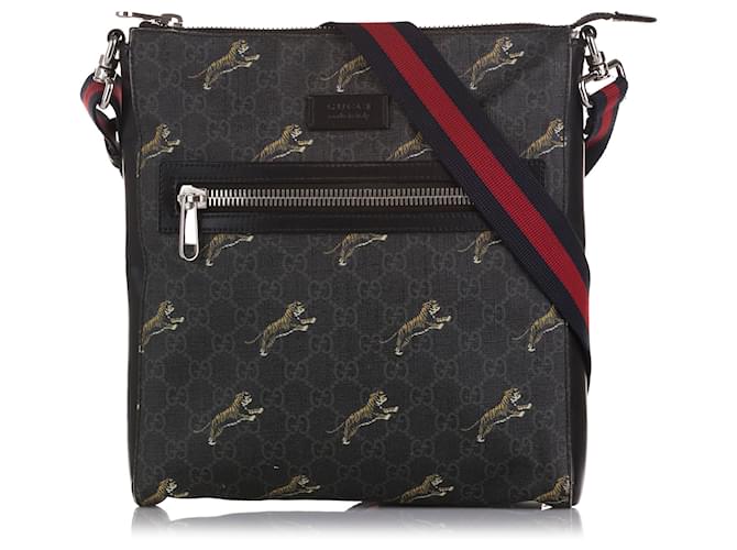 Gucci Gg Supreme Messenger With Tigers In Black