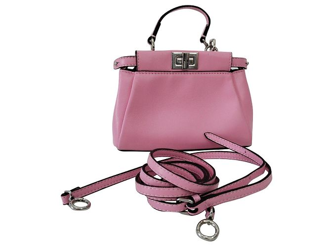 Bolsa Fendi Peekaboo Micro em couro rosa