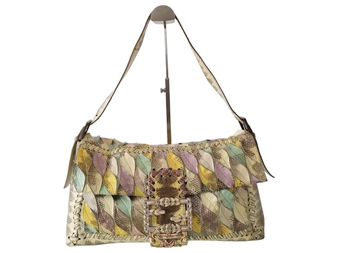 Baguette Fendi Handbags Multiple colors Exotic leather  ref.853982