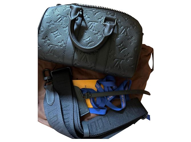 Abbesses Louis Vuitton Keepall Bandoulière 25 Noir