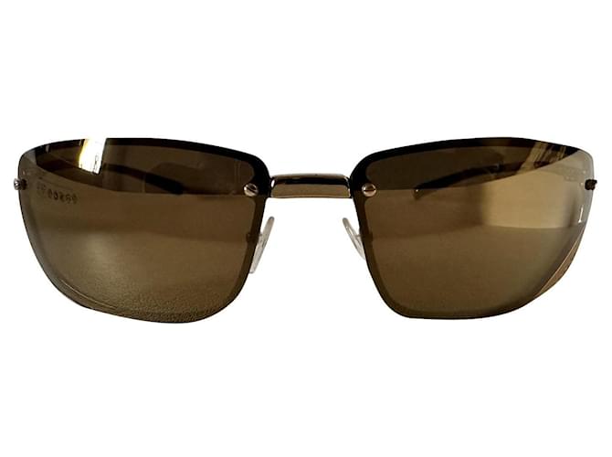 Gucci Golden metal sunglasses Gold hardware  ref.854702