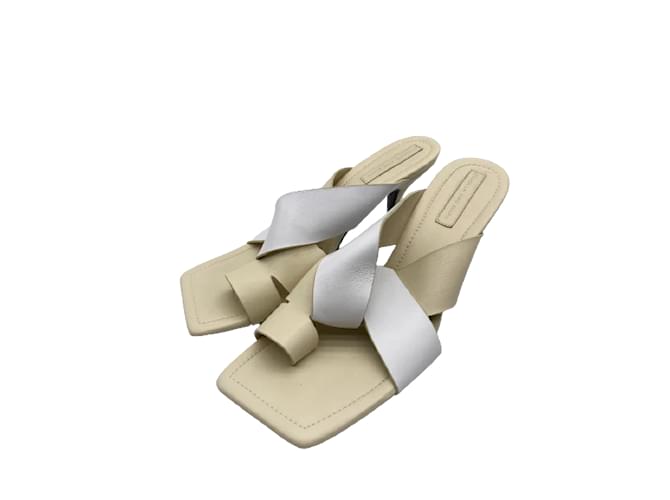 Autre Marque CAMILLA AND MARC  Sandals T.eu 39 Leather Cream  ref.855256