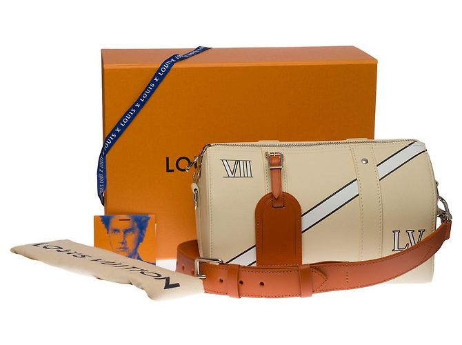 LOUIS VUITTON Keepall bag in Beige Leather - 100102