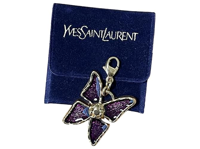 Pendentif, charme « Papillon » Yves Saint Laurent vintage 80s Métal Email Doré Violet foncé  ref.856189