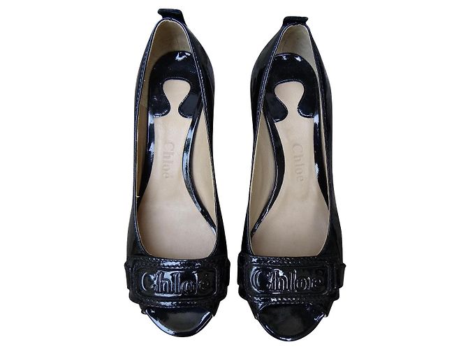 Chloé Peep-Toe Pumps Schwarzes Lackleder