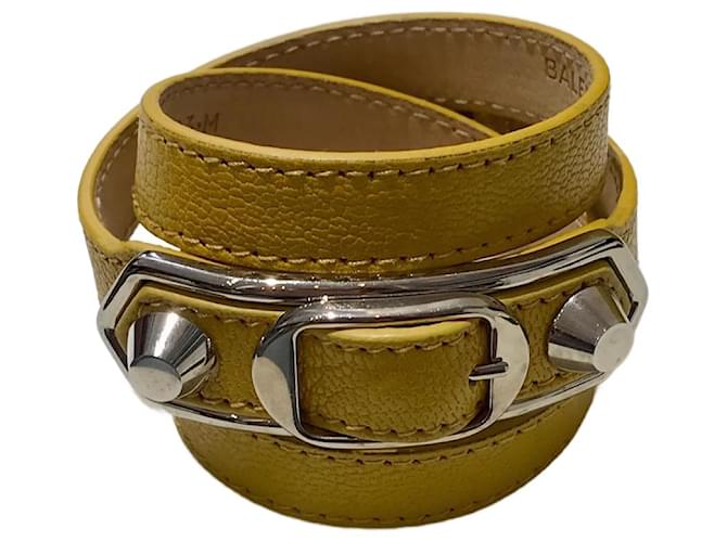 Bracelets BALENCIAGA T.  cuir de vachette Jaune  ref.859768