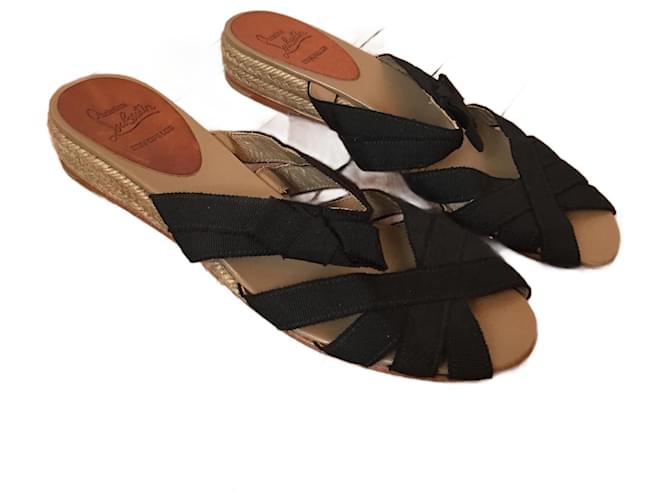 CHRISTIAN LOUBOUTIN  Sandals T.eu 36 cloth Black  ref.859849
