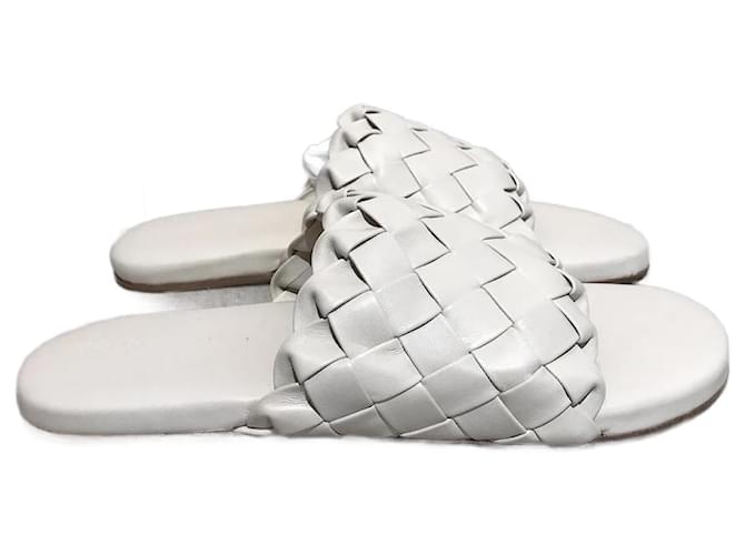 BOTTEGA VENETA  Sandals T.eu 41 Leather White  ref.859975