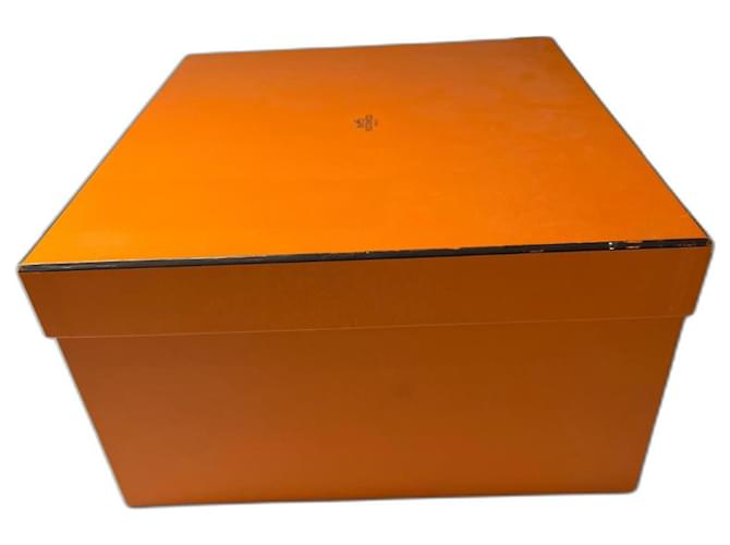 Hermès boite pour birkin 35 Orange  ref.860000
