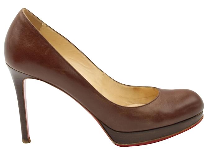 Christian Louboutin Bianca Pumps in Brown Leather  ref.860423
