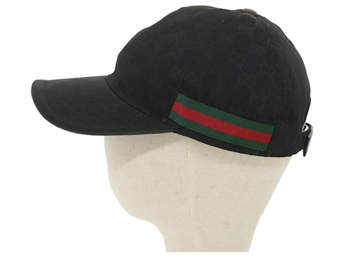Gucci: Black GG Supreme Cap