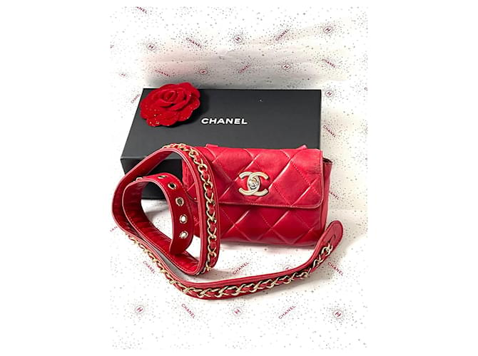 Chanel Bolsa de cintura Vermelho Couro  ref.859379