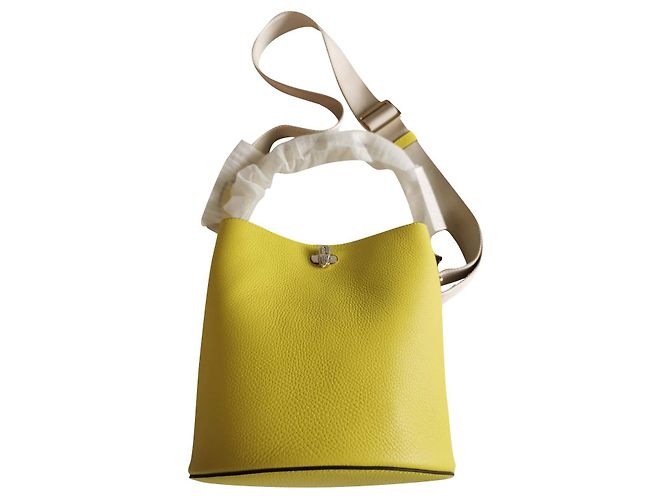 Borsa a secchiello Furla in pelle gialla Beige Giallo Gold hardware