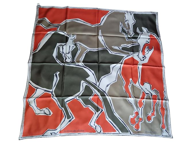 Hermès square 90  The Dance of the Horses Silk  ref.860014