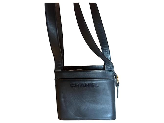 Chanel 1997 Trapezoid cabas Black Leather  ref.860819