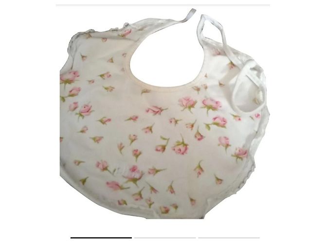 Babero Baby Dior de algodón con estampado de botones de rosa blanco