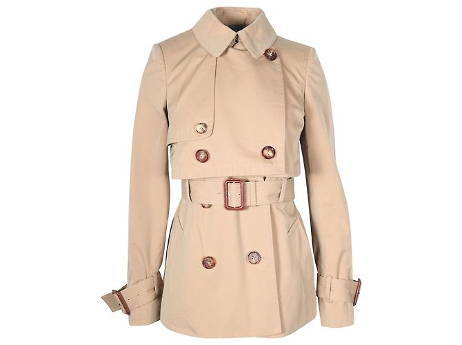 Gabardina corta con cinturón en algodón beige de Alexander McQueen